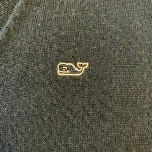 Womans vinyard vines v neck sweater